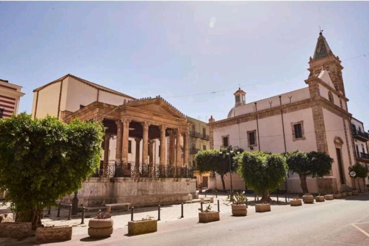 Casa Vacanze Sicilia Bedda ปาร์ตินิโก ภายนอก รูปภาพ